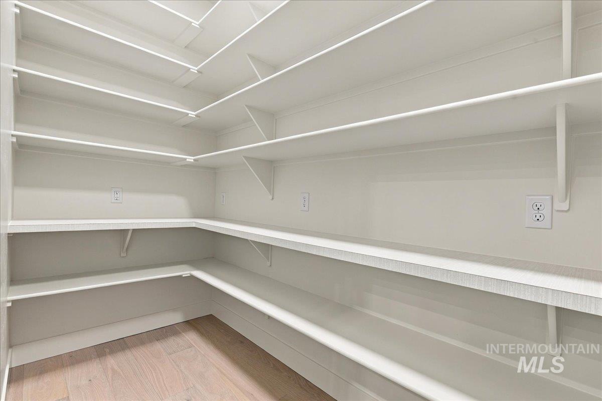 7135 N Firhill Place Property Photo 14