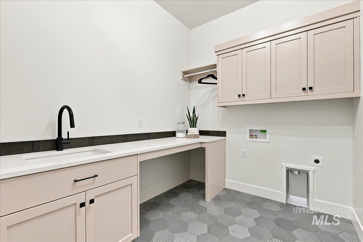 7135 N Firhill Place Property Photo 34