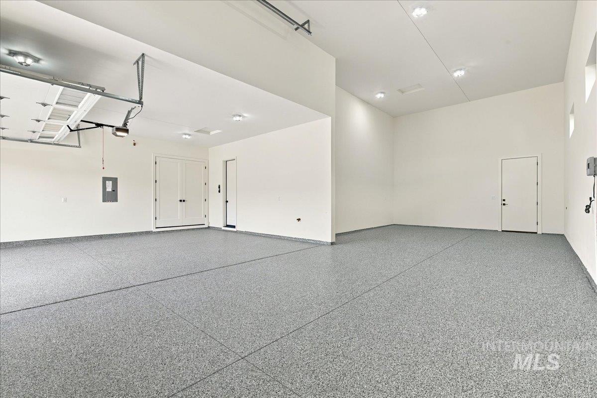 7135 N Firhill Place Property Photo 35