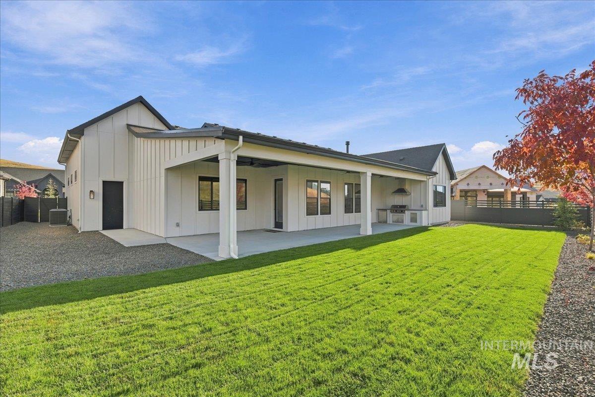 7135 N Firhill Place Property Photo 41