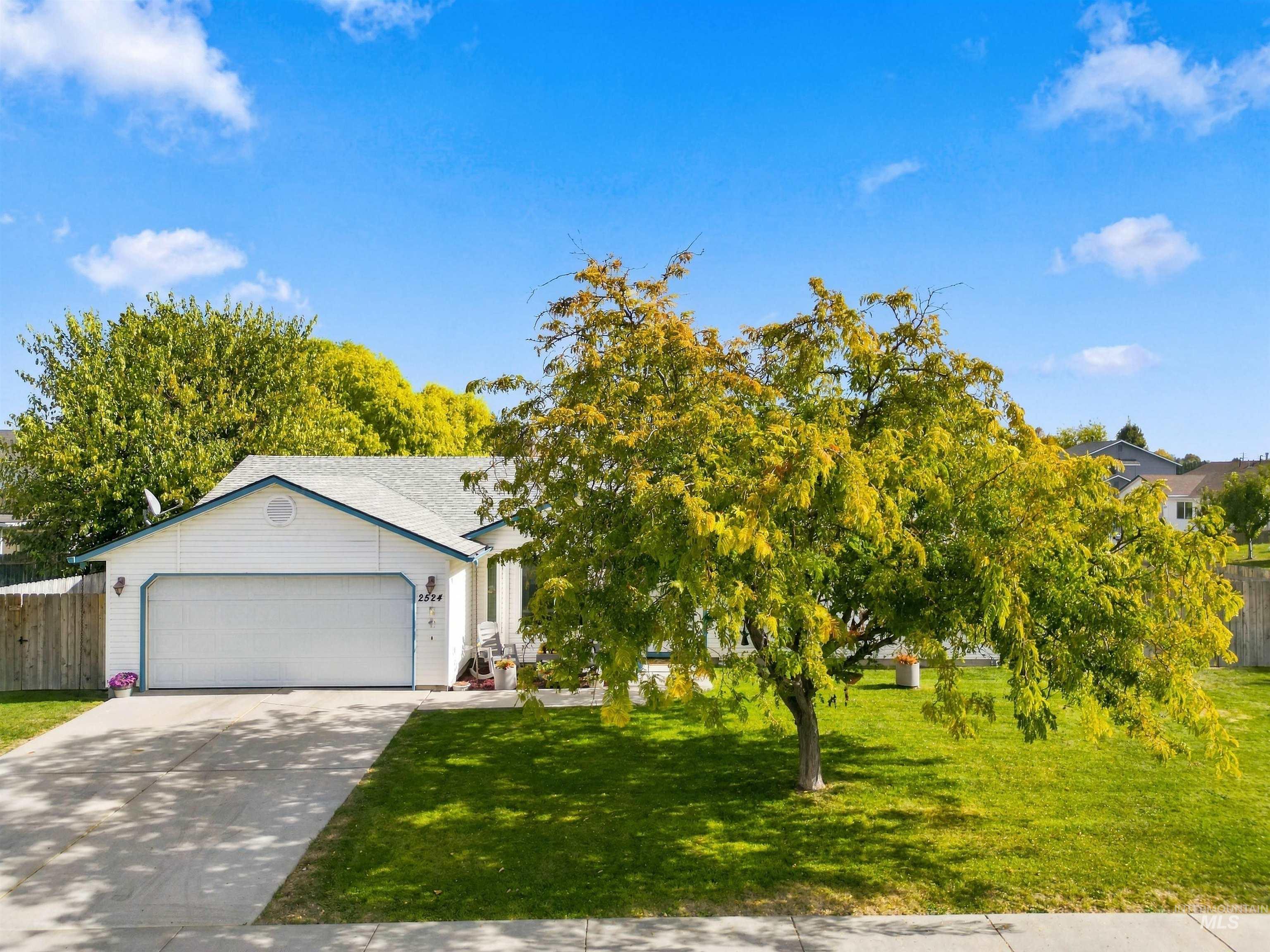 2524 Smart Street Property Photo 1