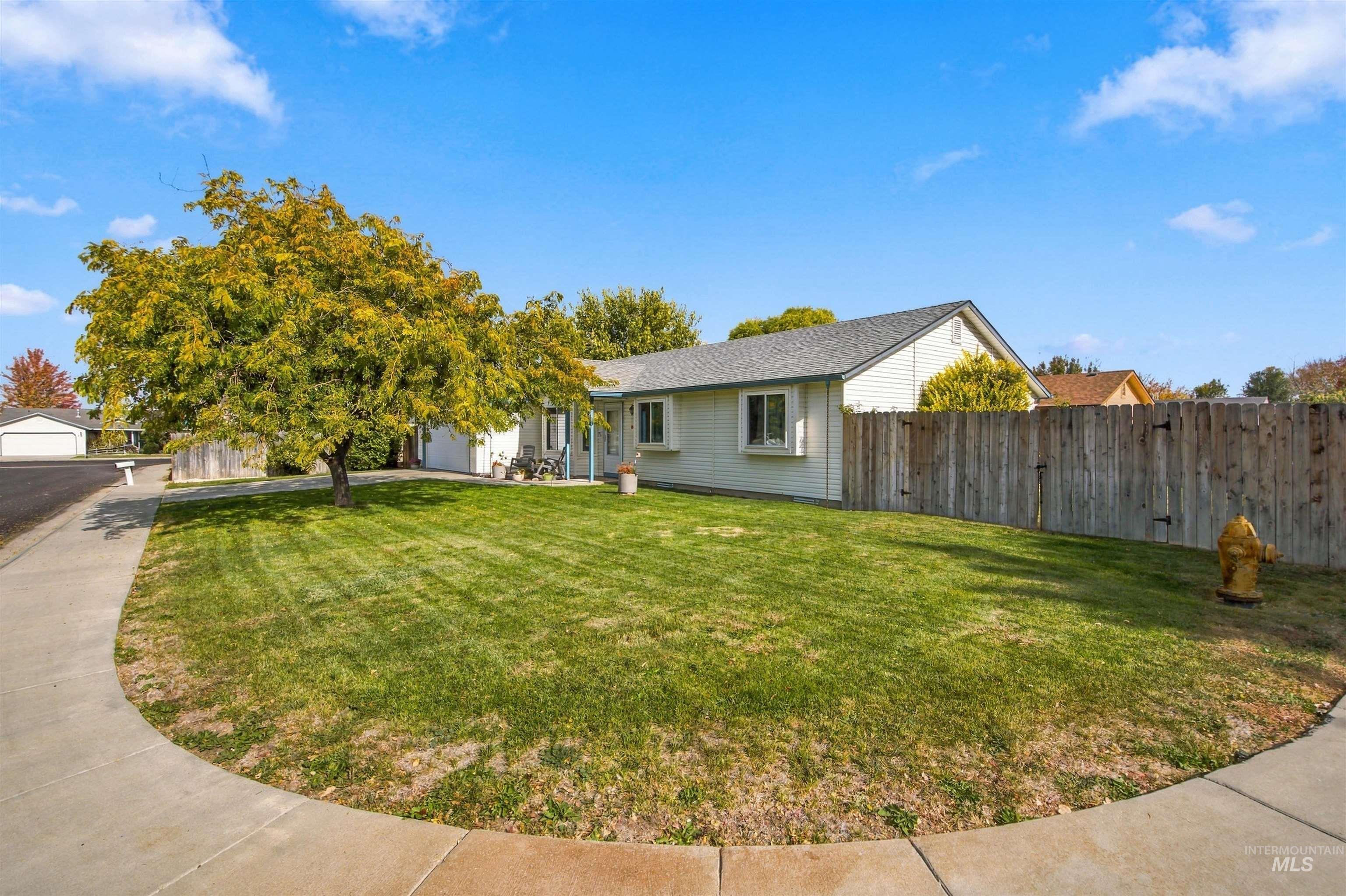 2524 Smart Street Property Photo 3