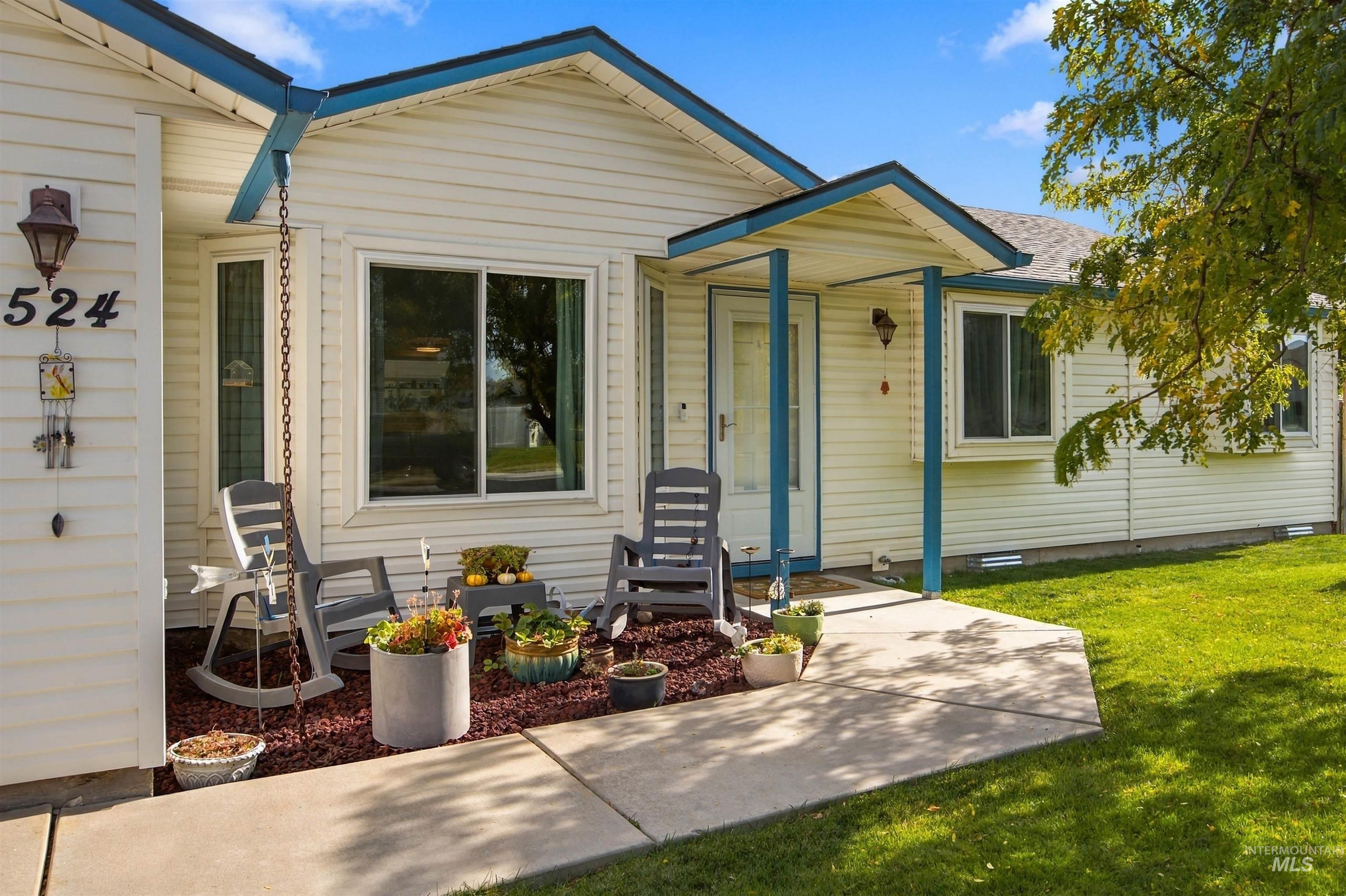 2524 Smart Street Property Photo 6