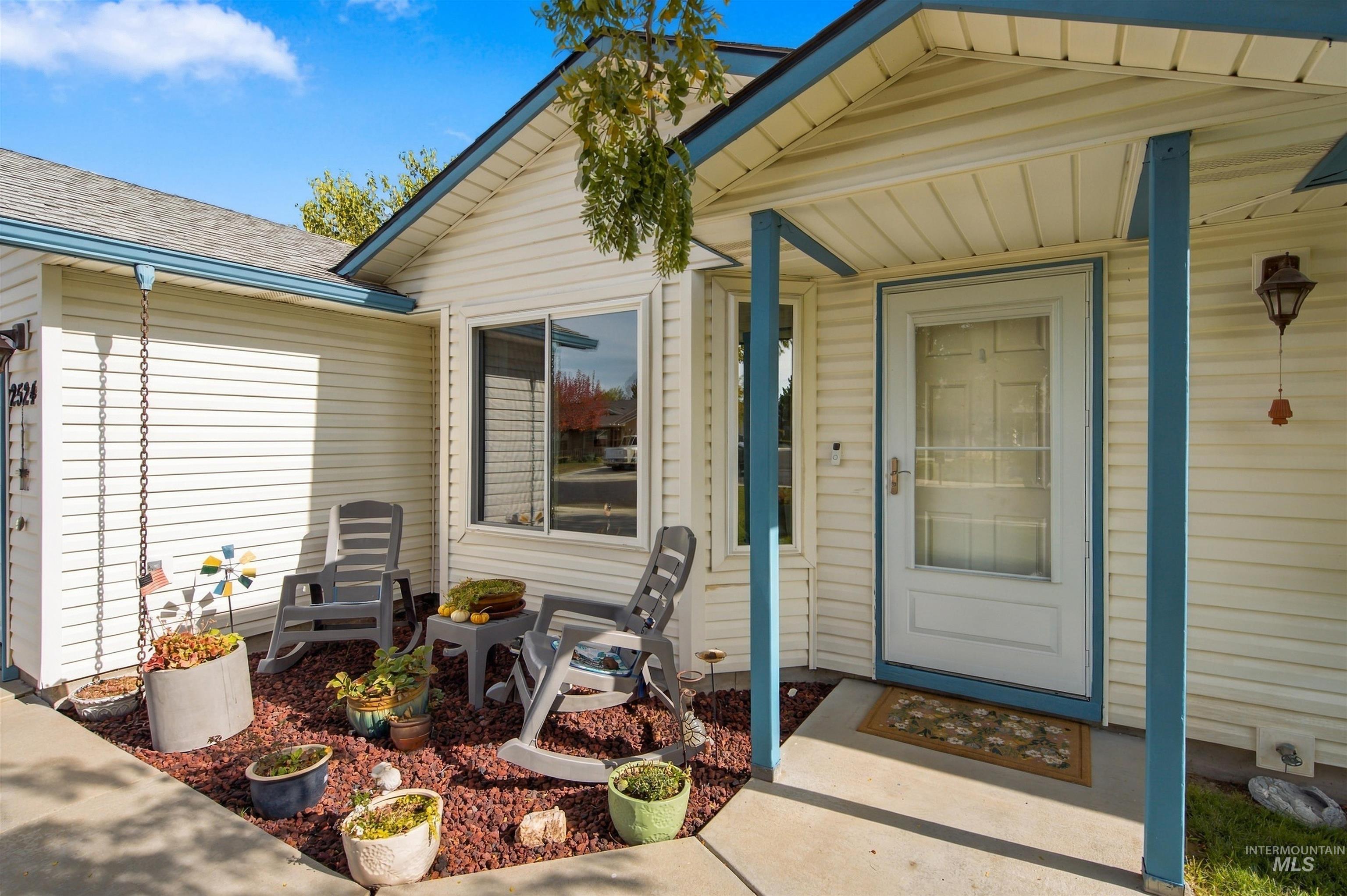 2524 Smart Street Property Photo 7