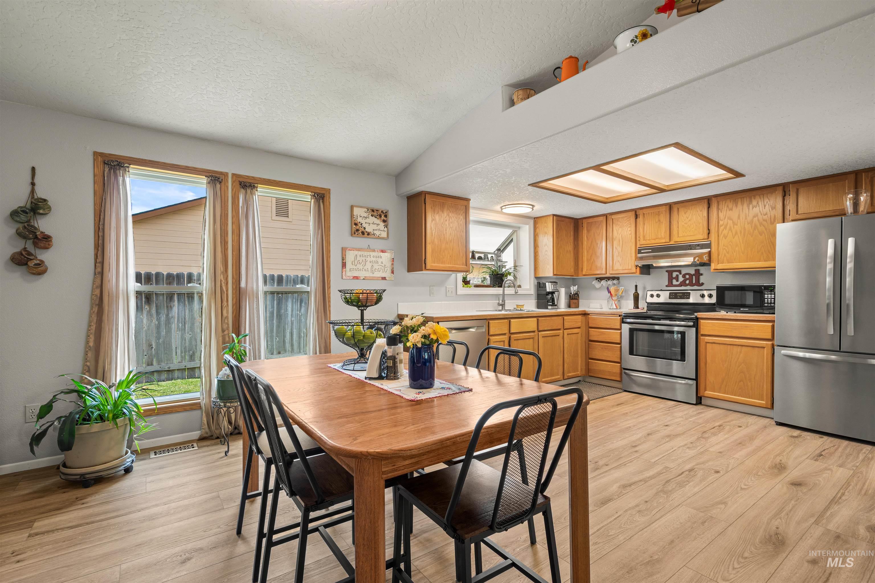 2524 Smart Street Property Photo 13
