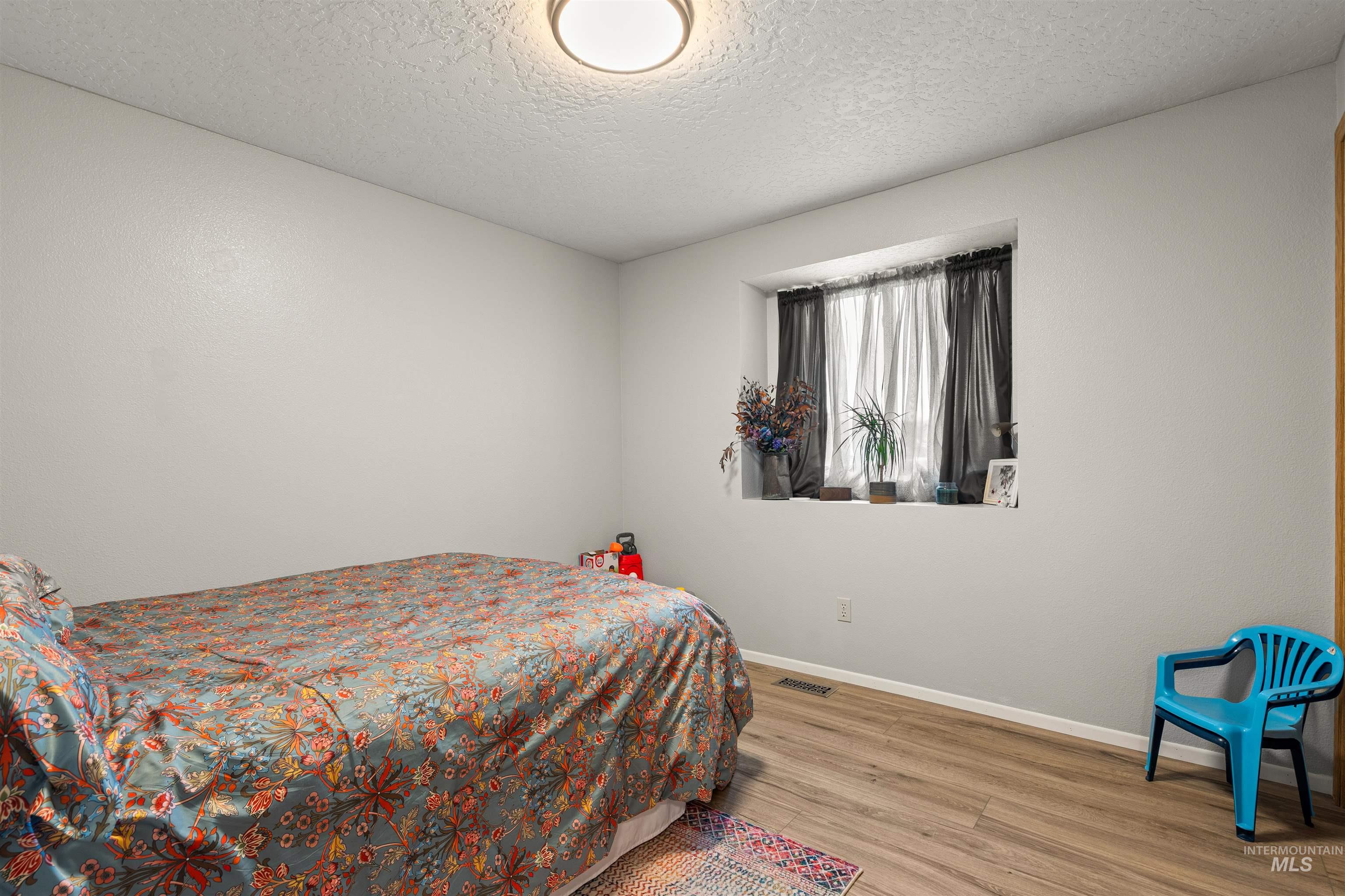 2524 Smart Street Property Photo 28