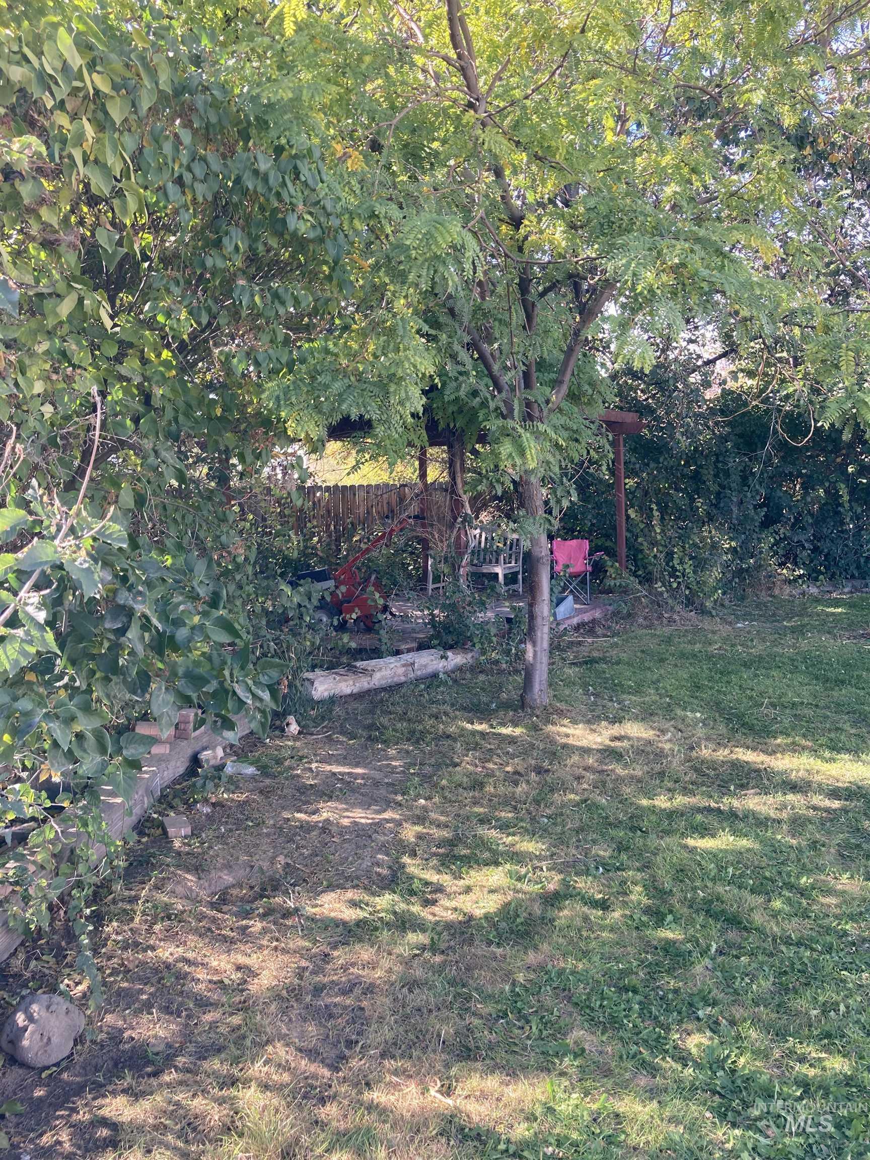 2213 County Rd E. Property Photo 21