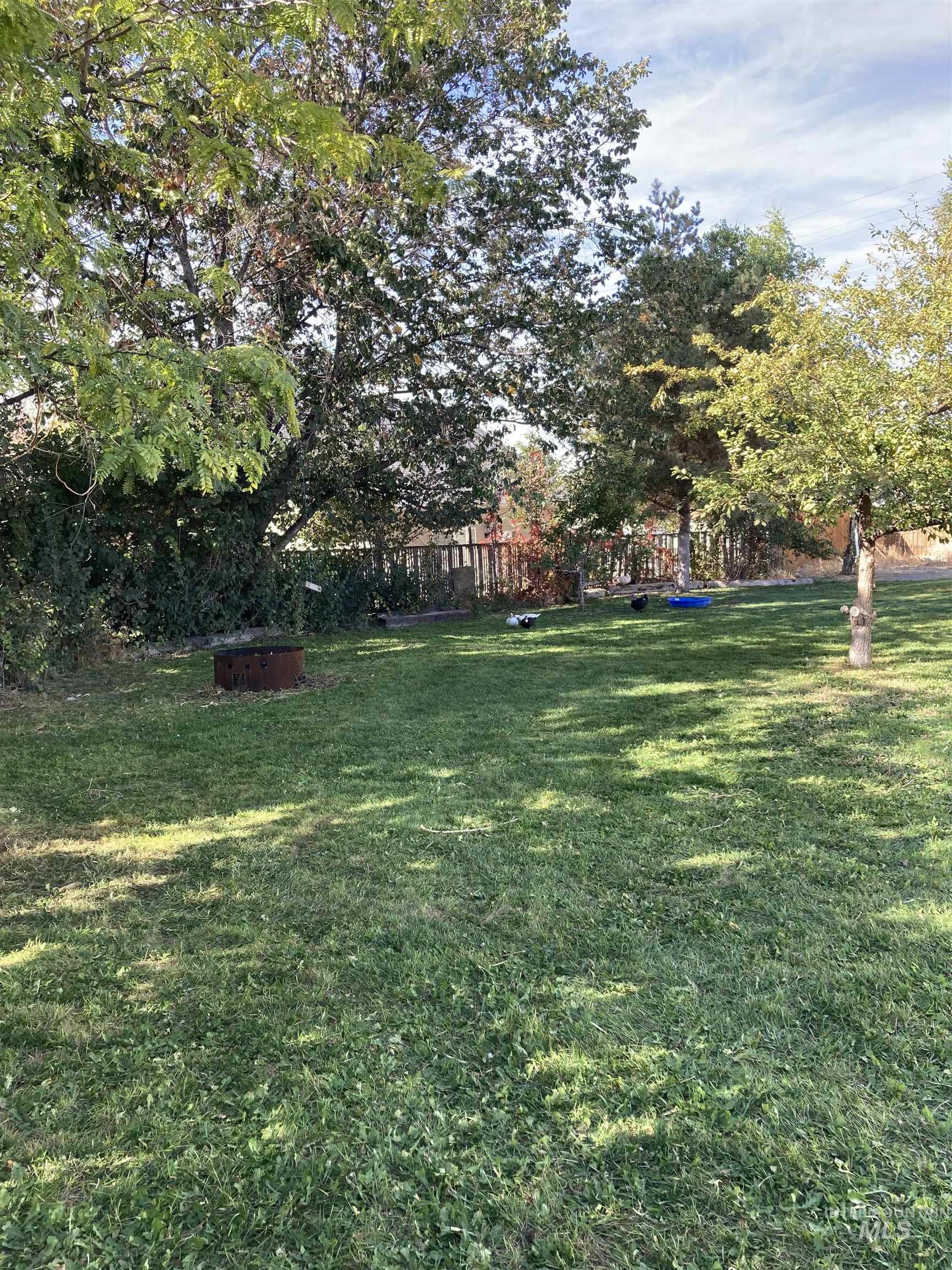 2213 County Rd E. Property Photo 22