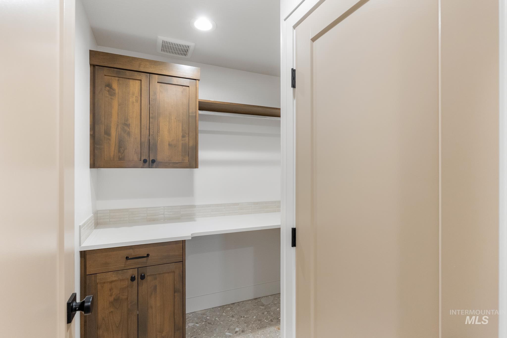 5270 N River Water Property Photo 22