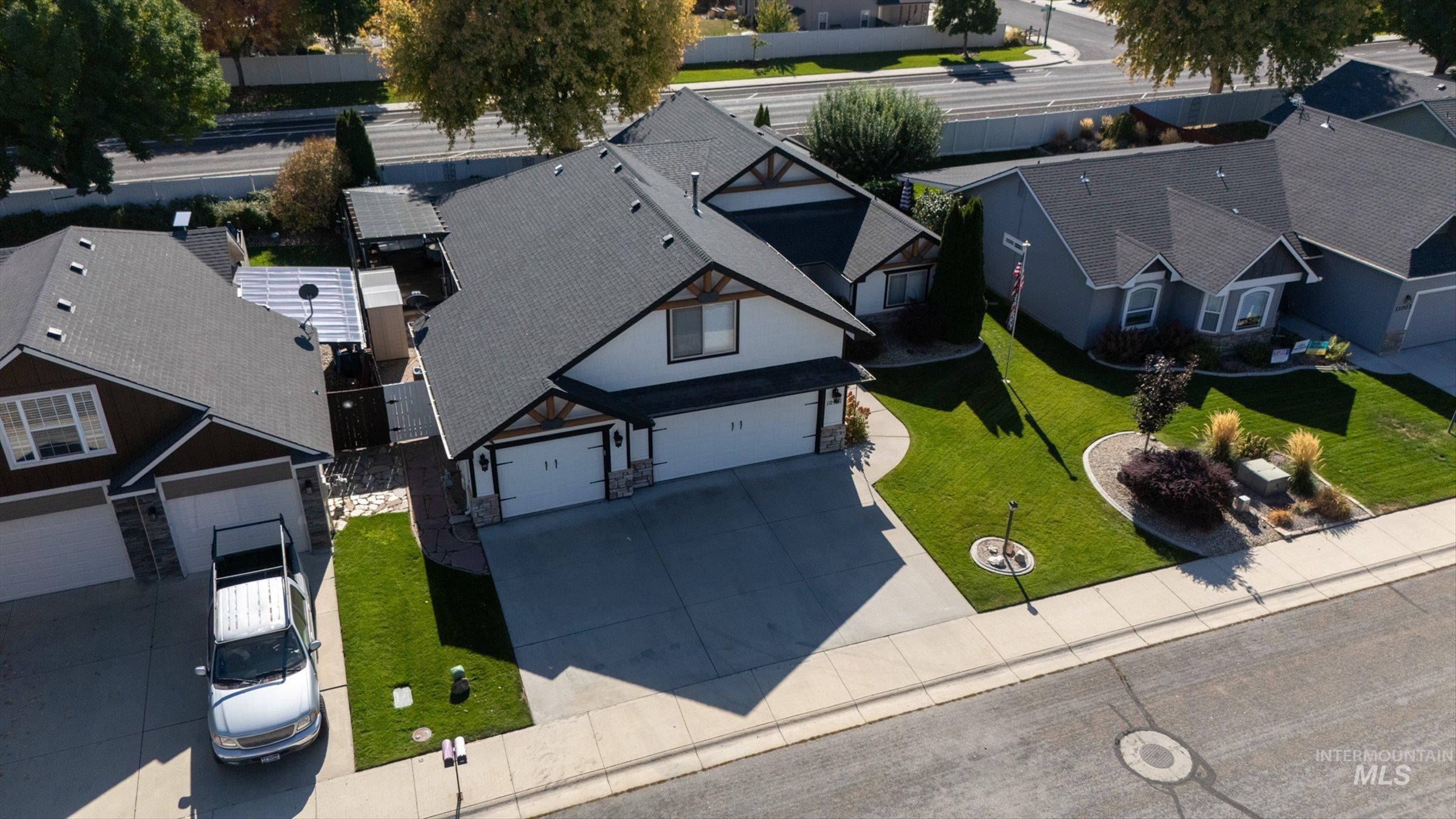 10981 W Rose Lake St Property Photo 22