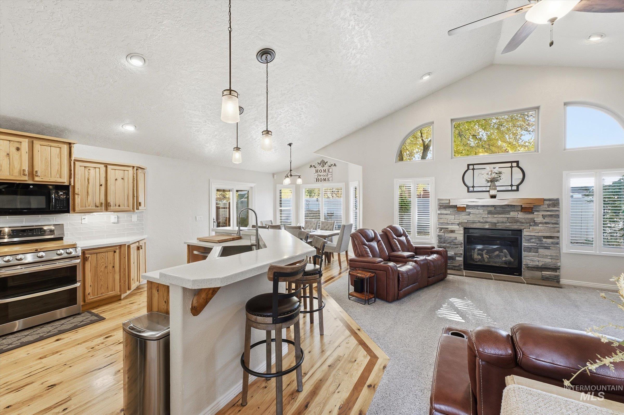 10981 W Rose Lake St Property Photo 31