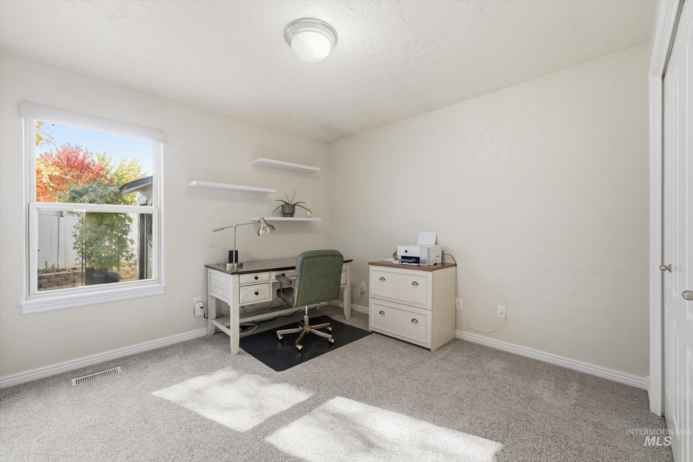 10981 W Rose Lake St Property Photo 39
