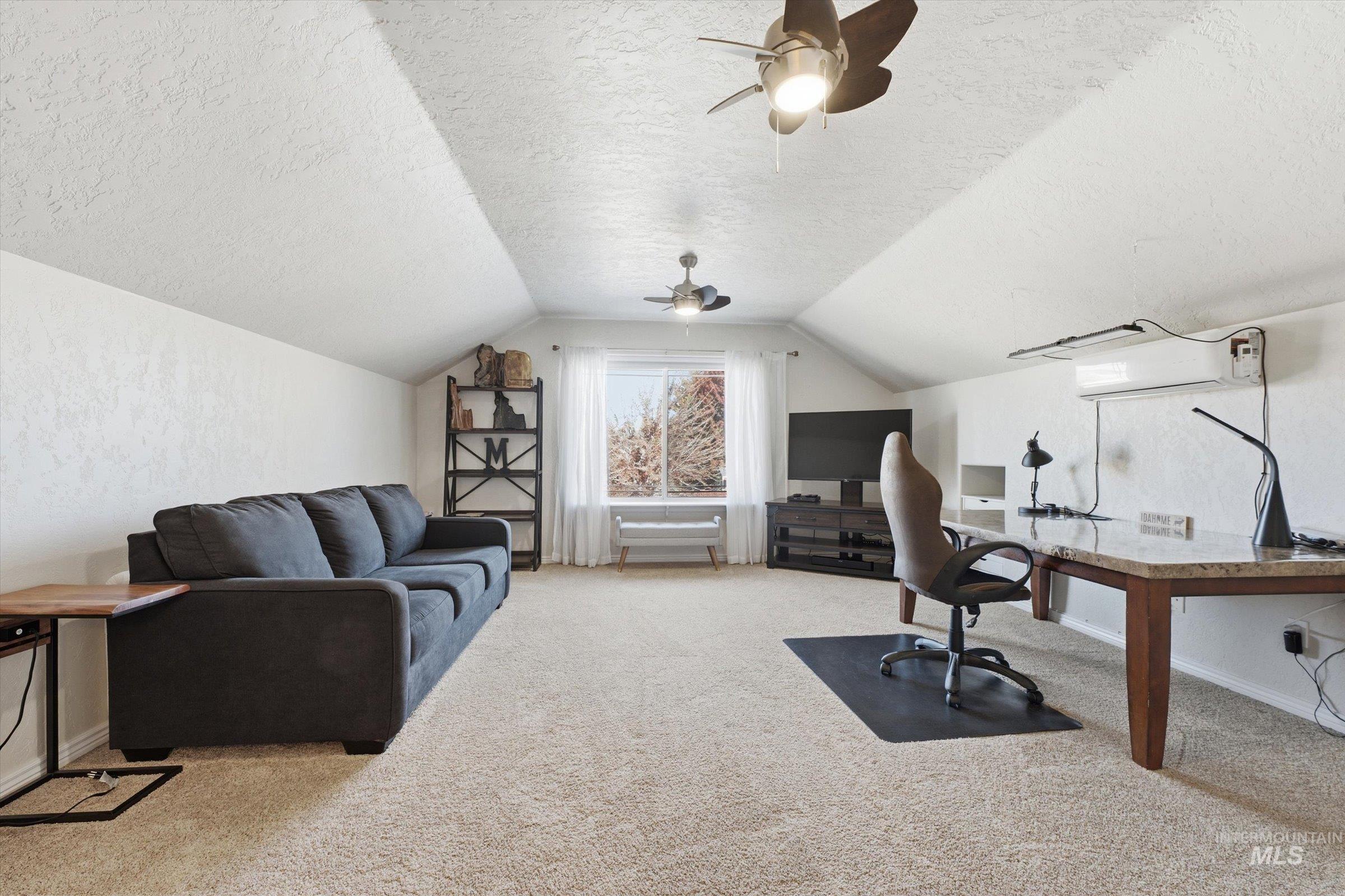 10981 W Rose Lake St Property Photo 44