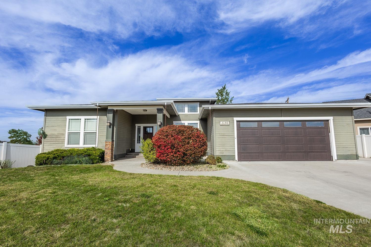 2130 Lisa Ct Property Photo 1