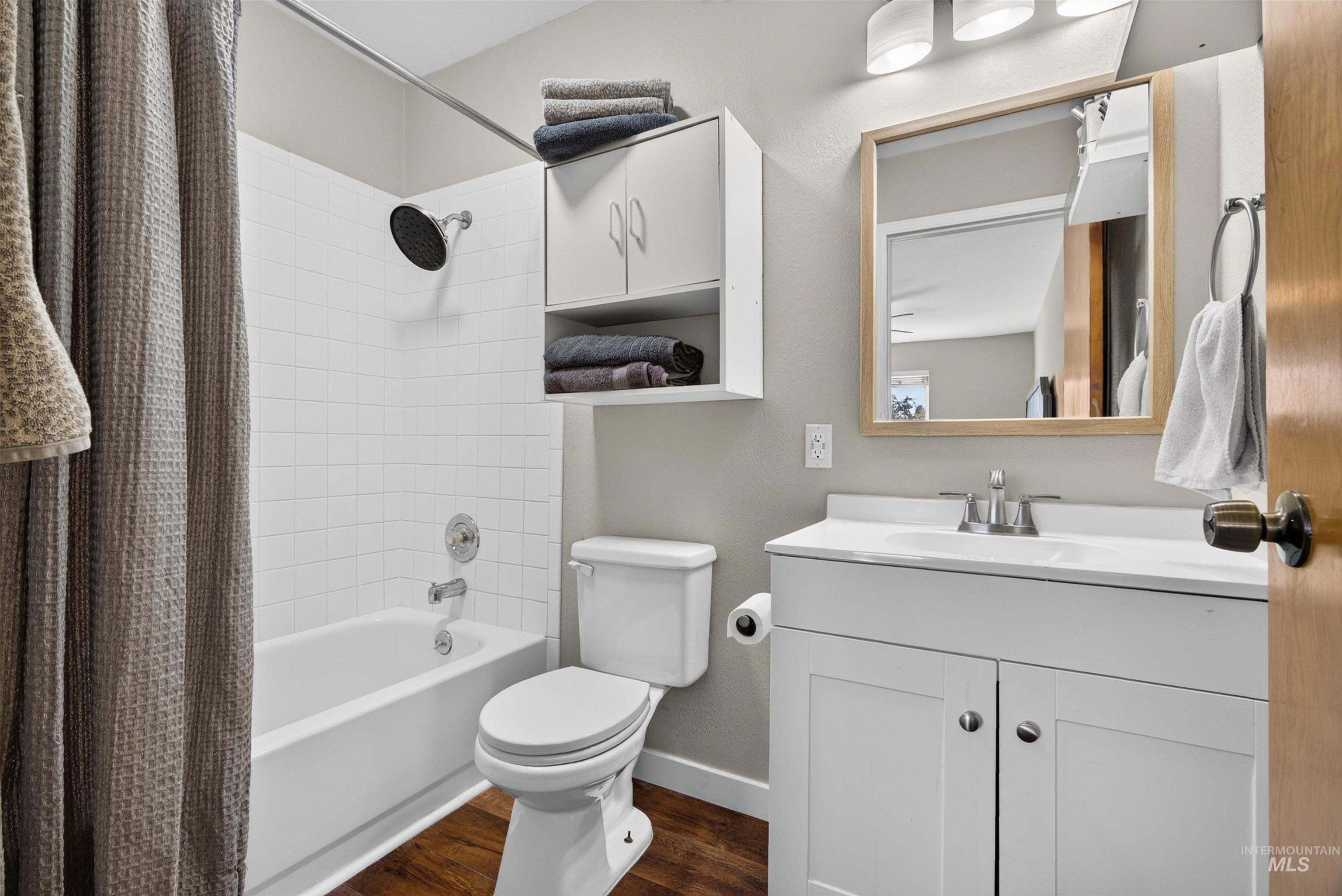 307 Pine St Property Photo 12