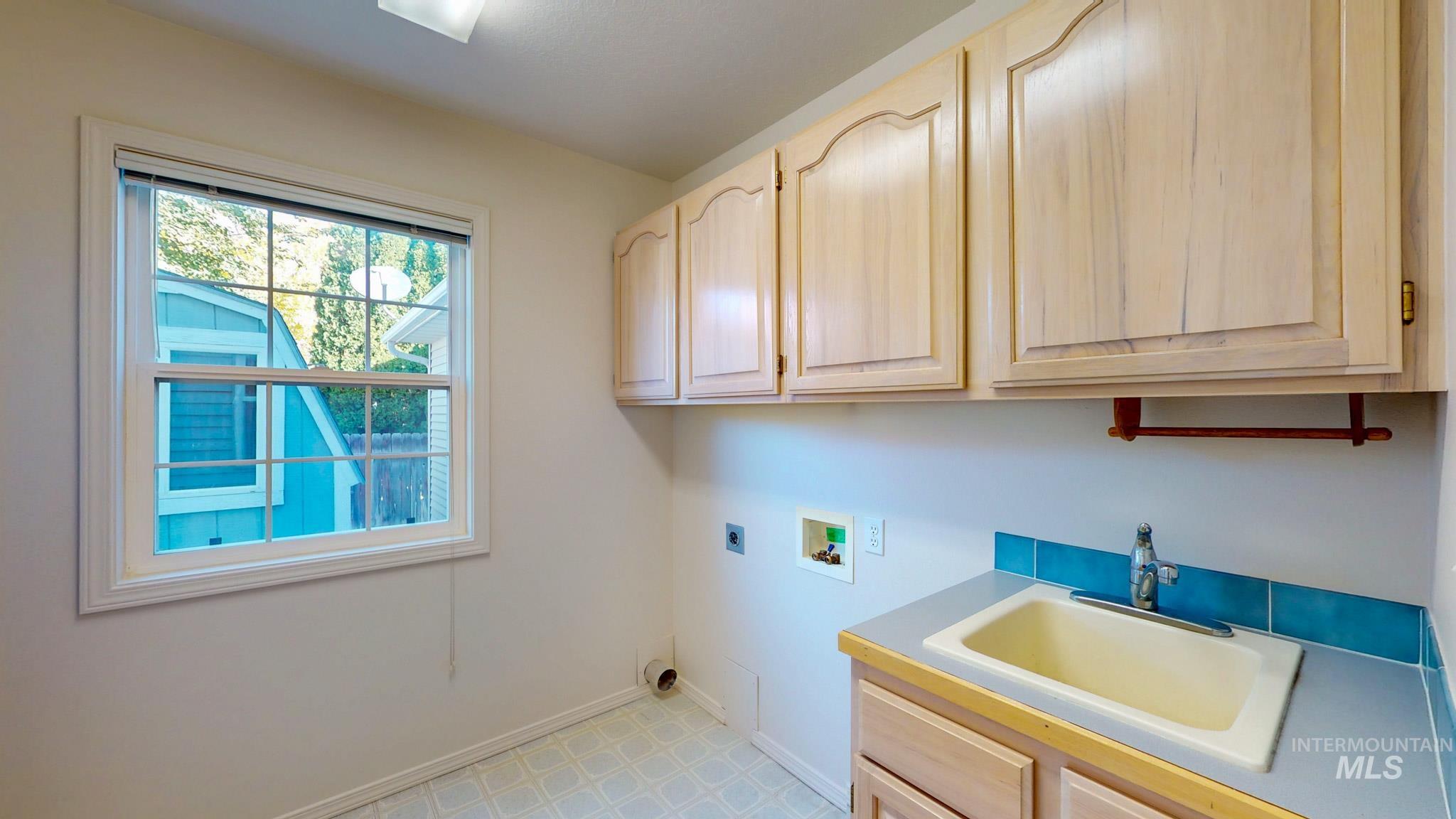 279 Buckingham Drive Property Photo 26