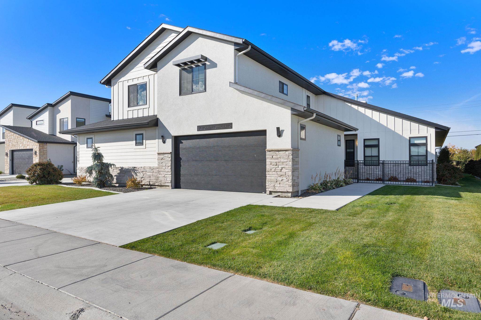 1125 Langford Way Property Photo 1