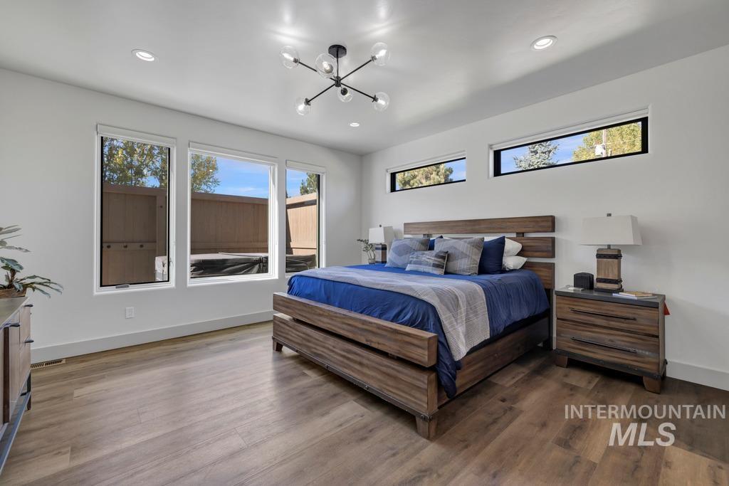 303 S 477 Ln W Property Photo 17