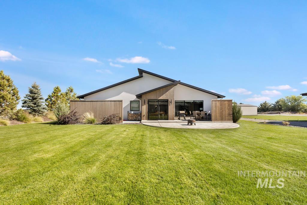 303 S 477 Ln W Property Photo 36