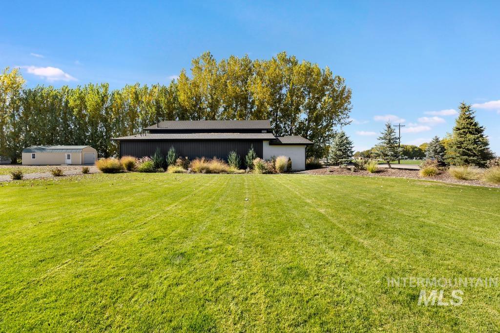 303 S 477 Ln W Property Photo 41