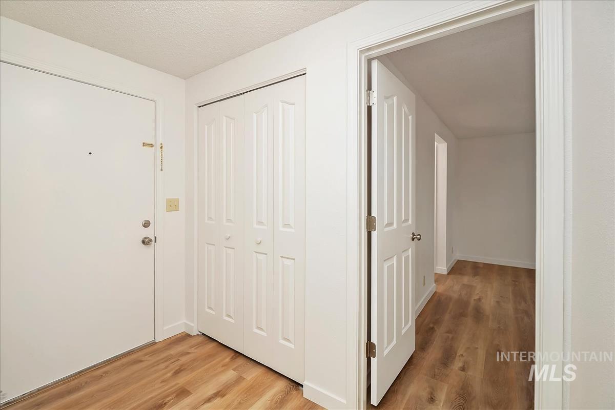 3719 S Gekeler Ln Property Photo 4