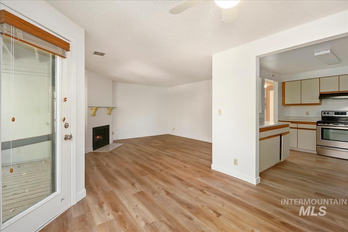 3719 S Gekeler Ln Property Photo 12