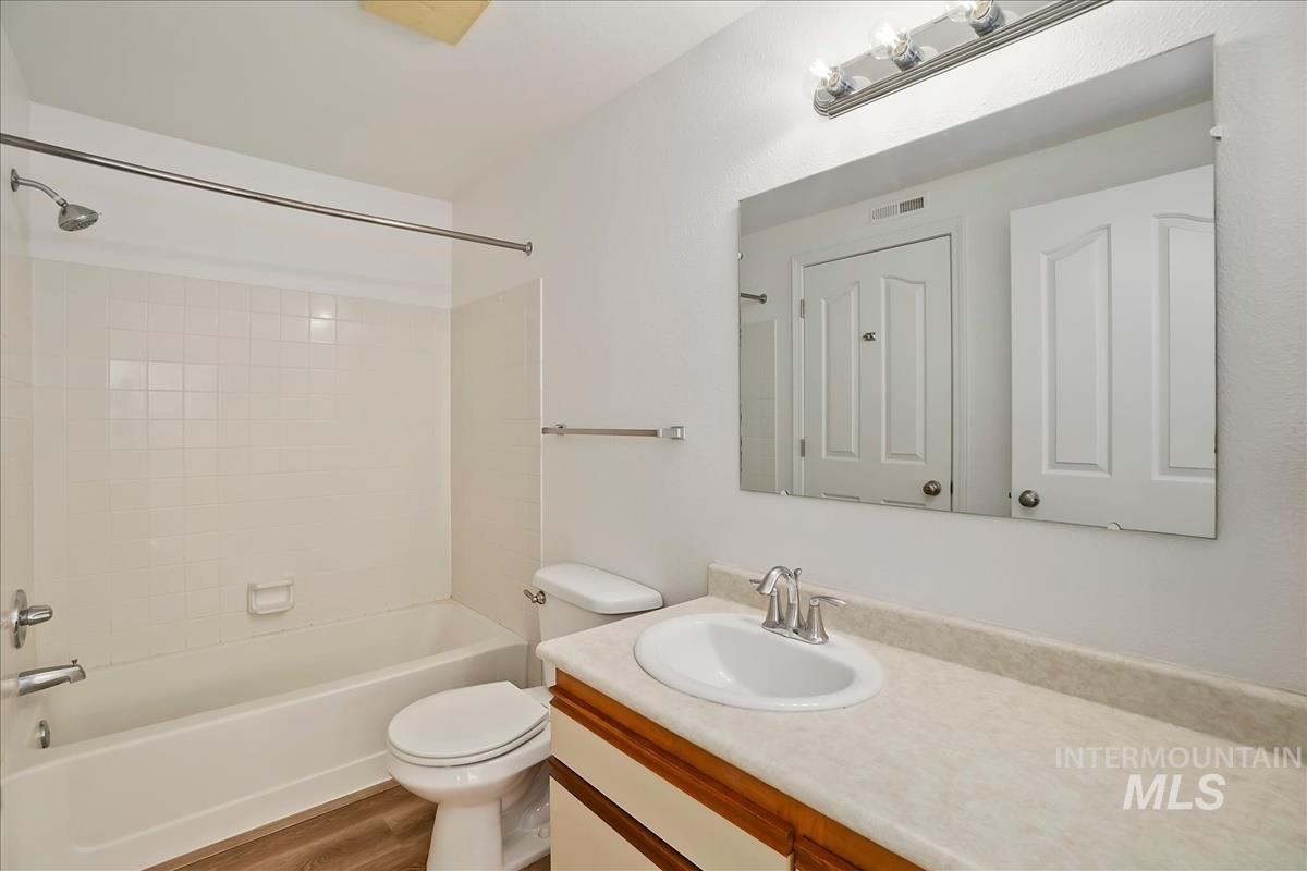 3719 S Gekeler Ln Property Photo 26