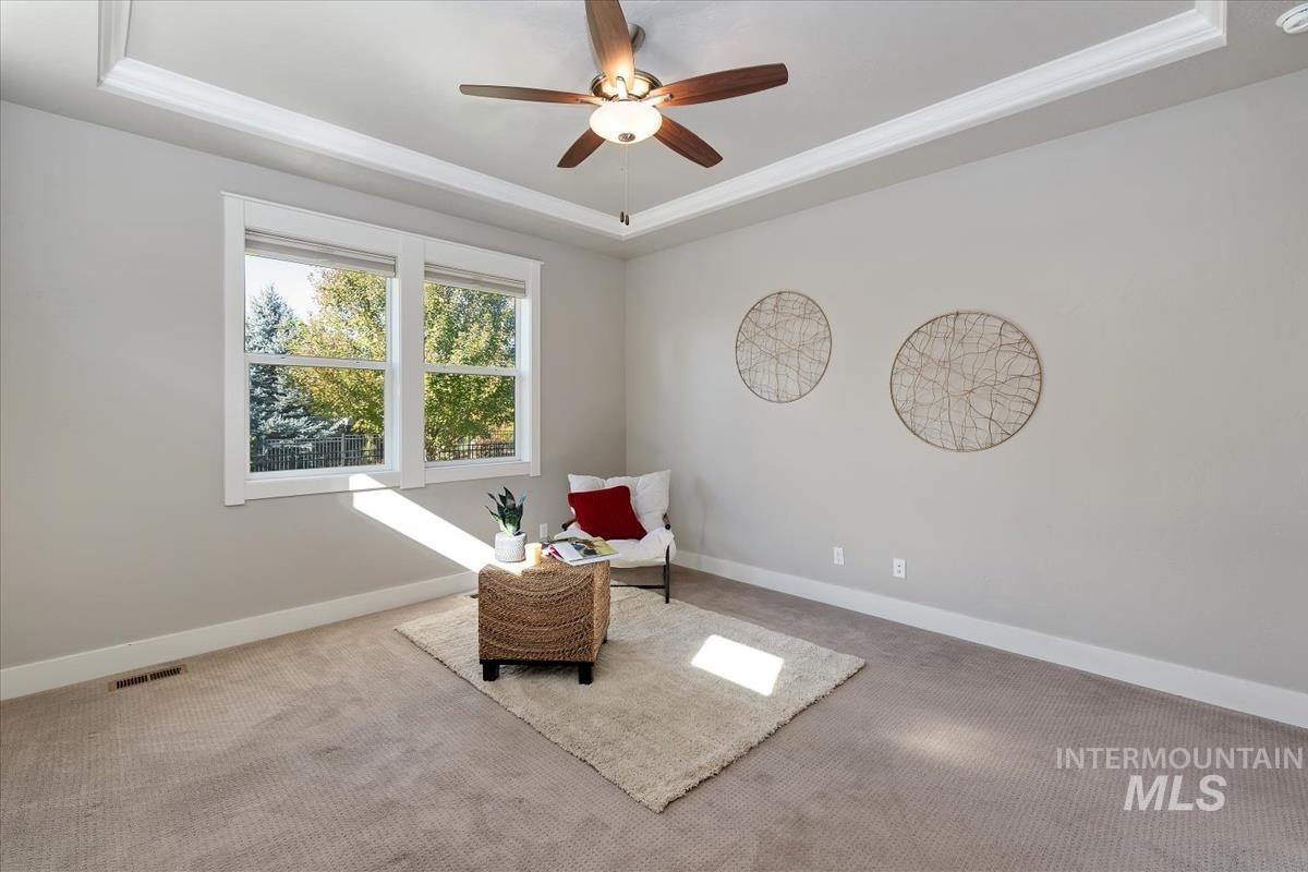 3303 S Saxony Ave Property Photo 14