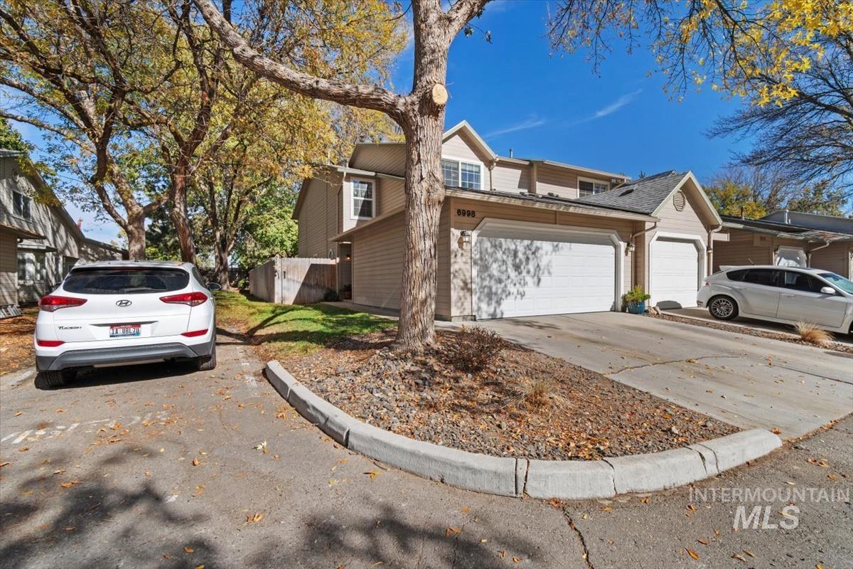 6998 W Irving Ln Property Photo 2