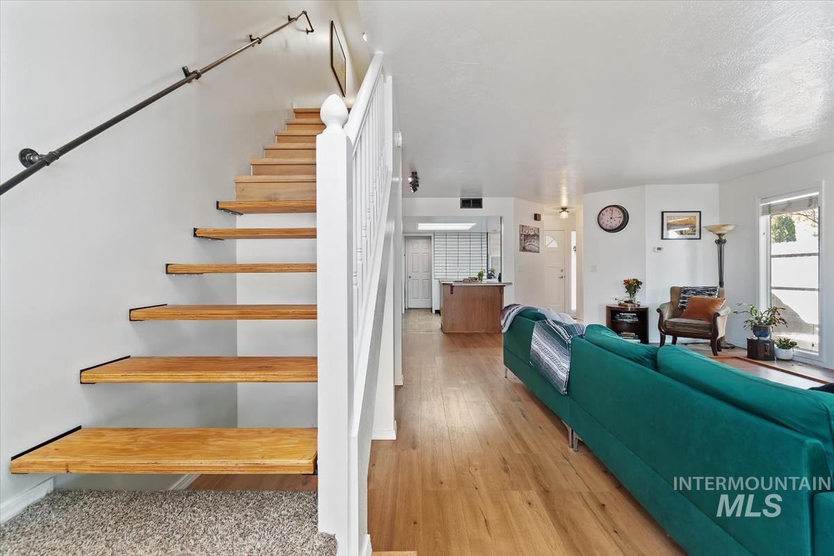6998 W Irving Ln Property Photo 11