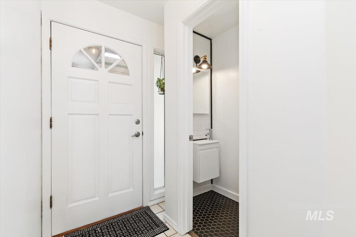 6998 W Irving Ln Property Photo 22