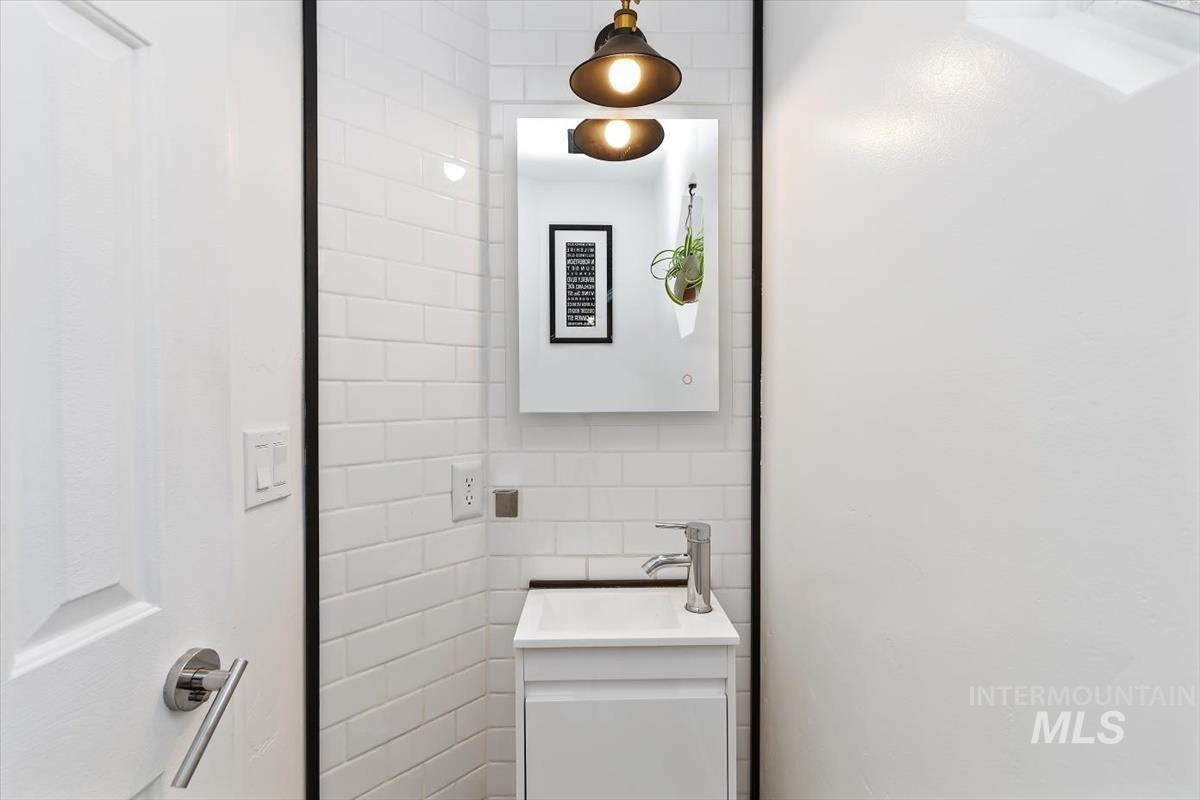 6998 W Irving Ln Property Photo 23