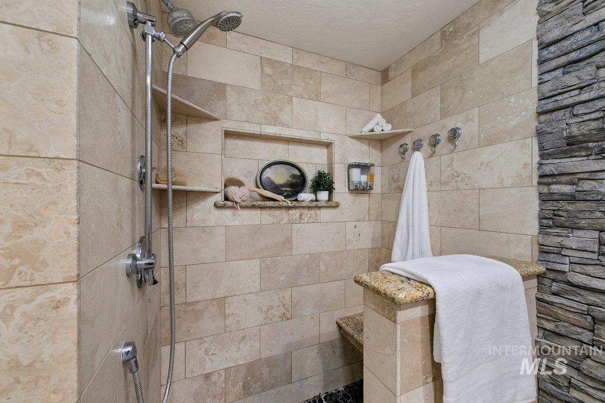 10740 W Alliance Street Property Photo 13