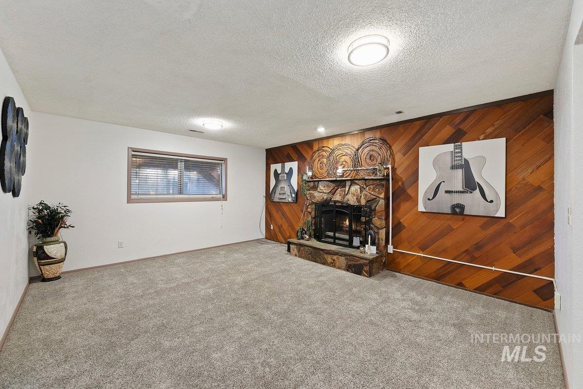 10740 W Alliance Street Property Photo 24
