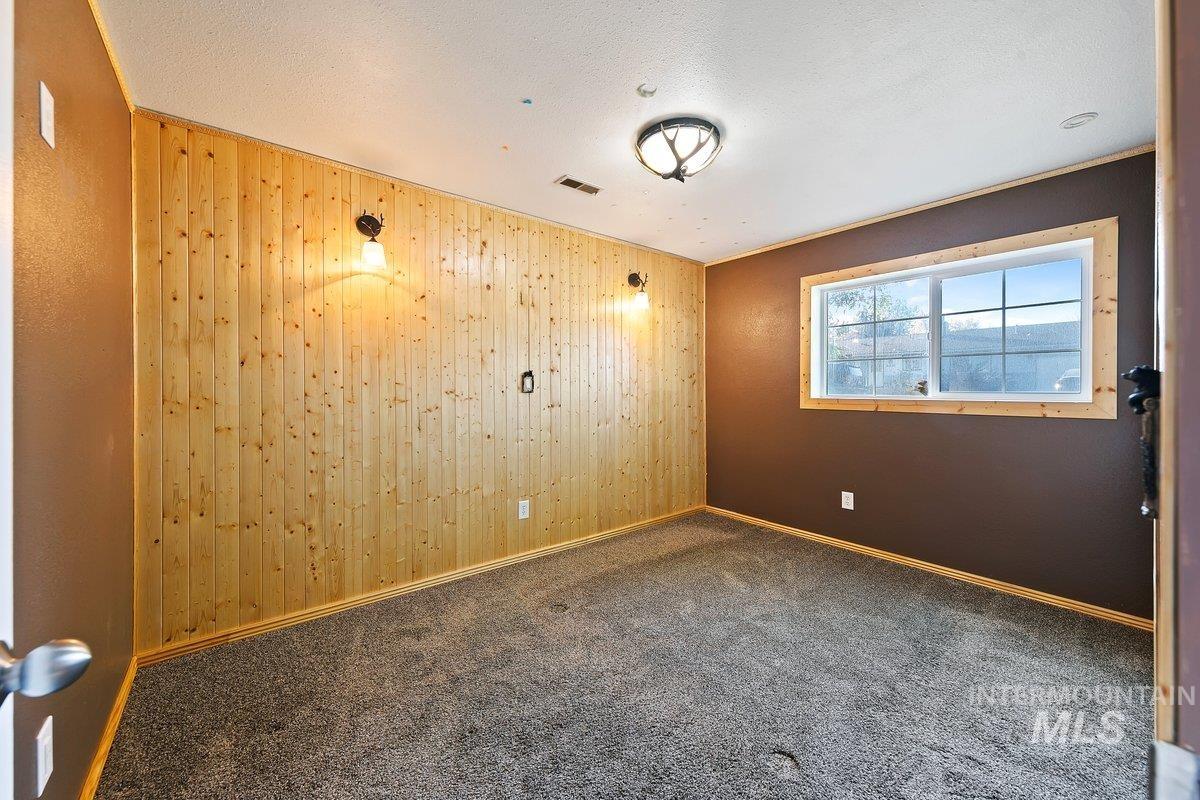 10740 W Alliance Street Property Photo 25