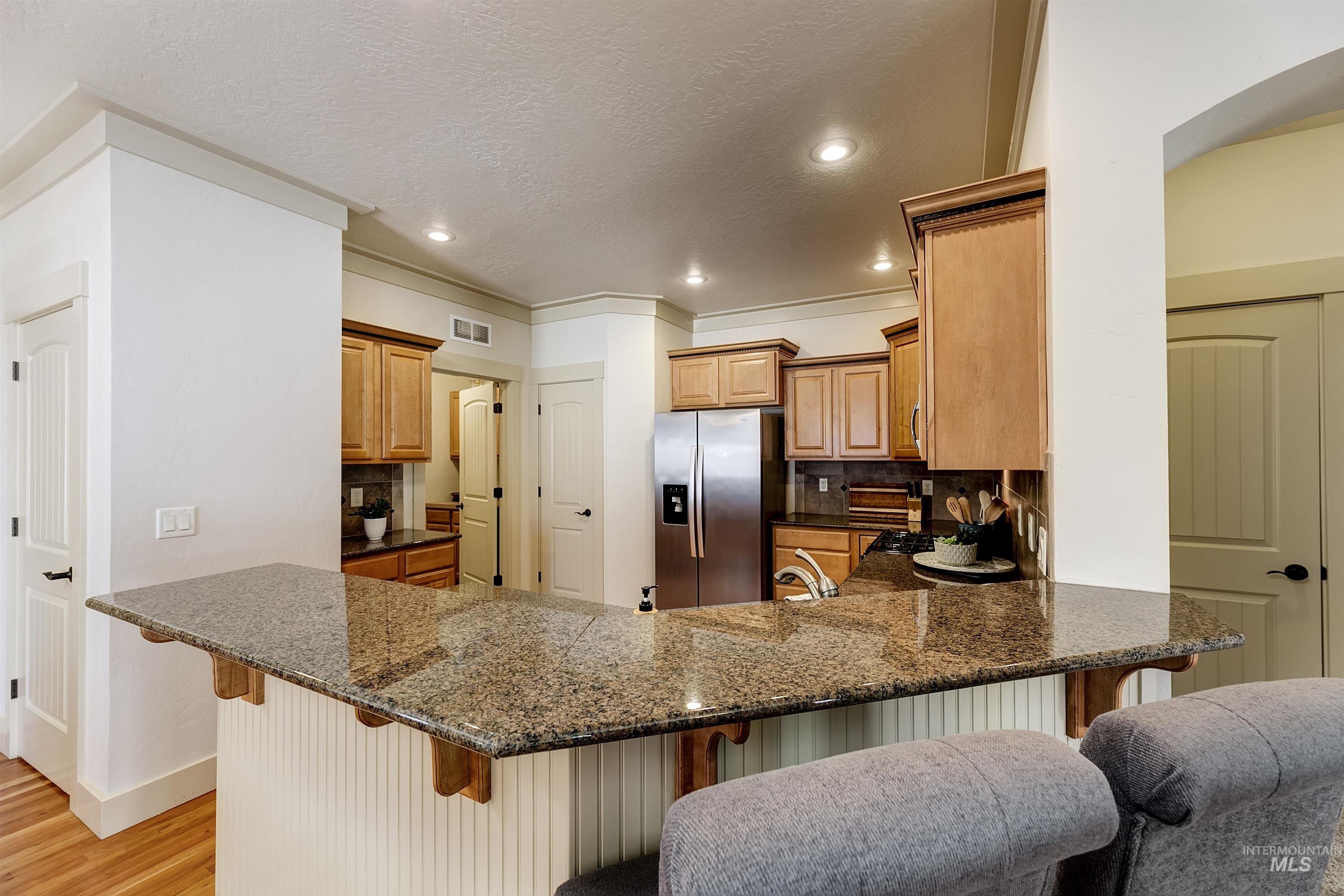 2484 E Summer Dawn Property Photo 9