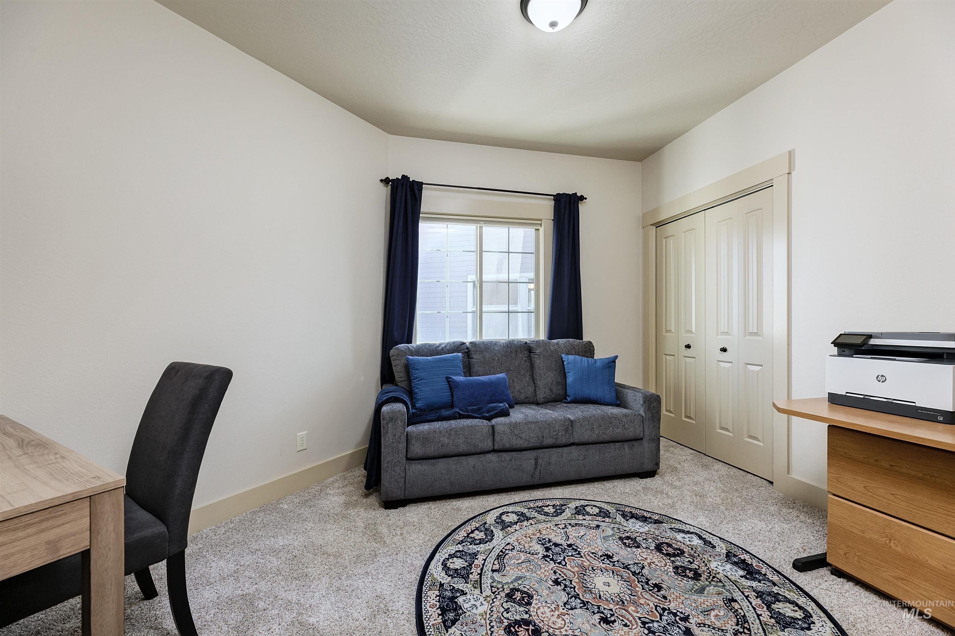 2484 E Summer Dawn Property Photo 17