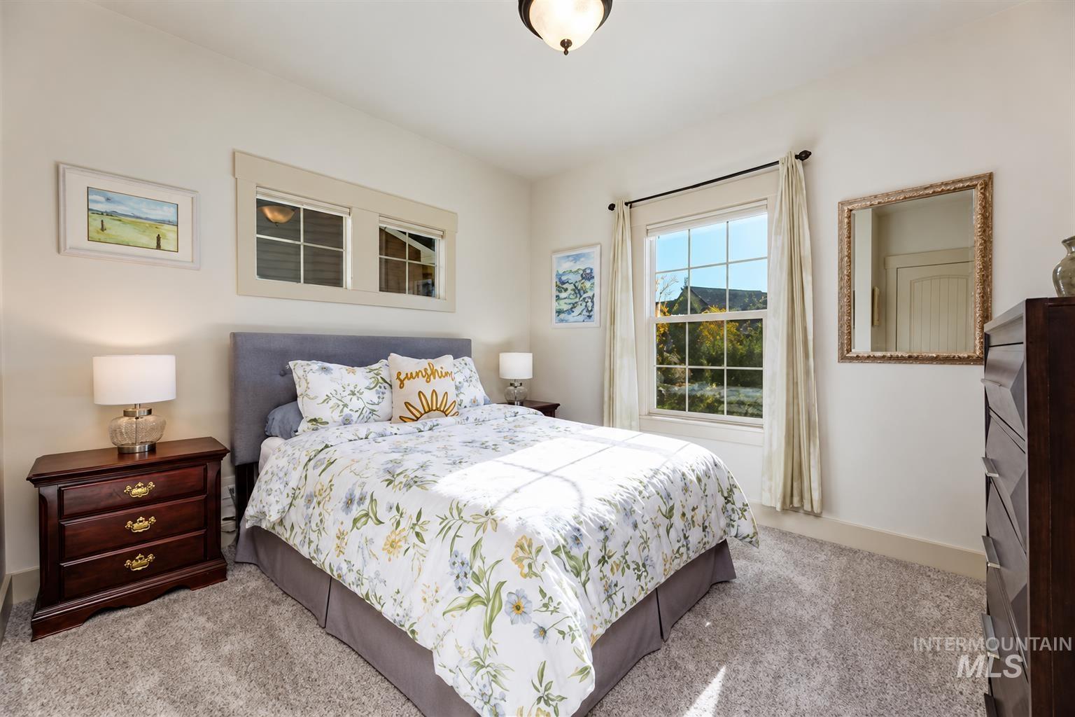 2484 E Summer Dawn Property Photo 19