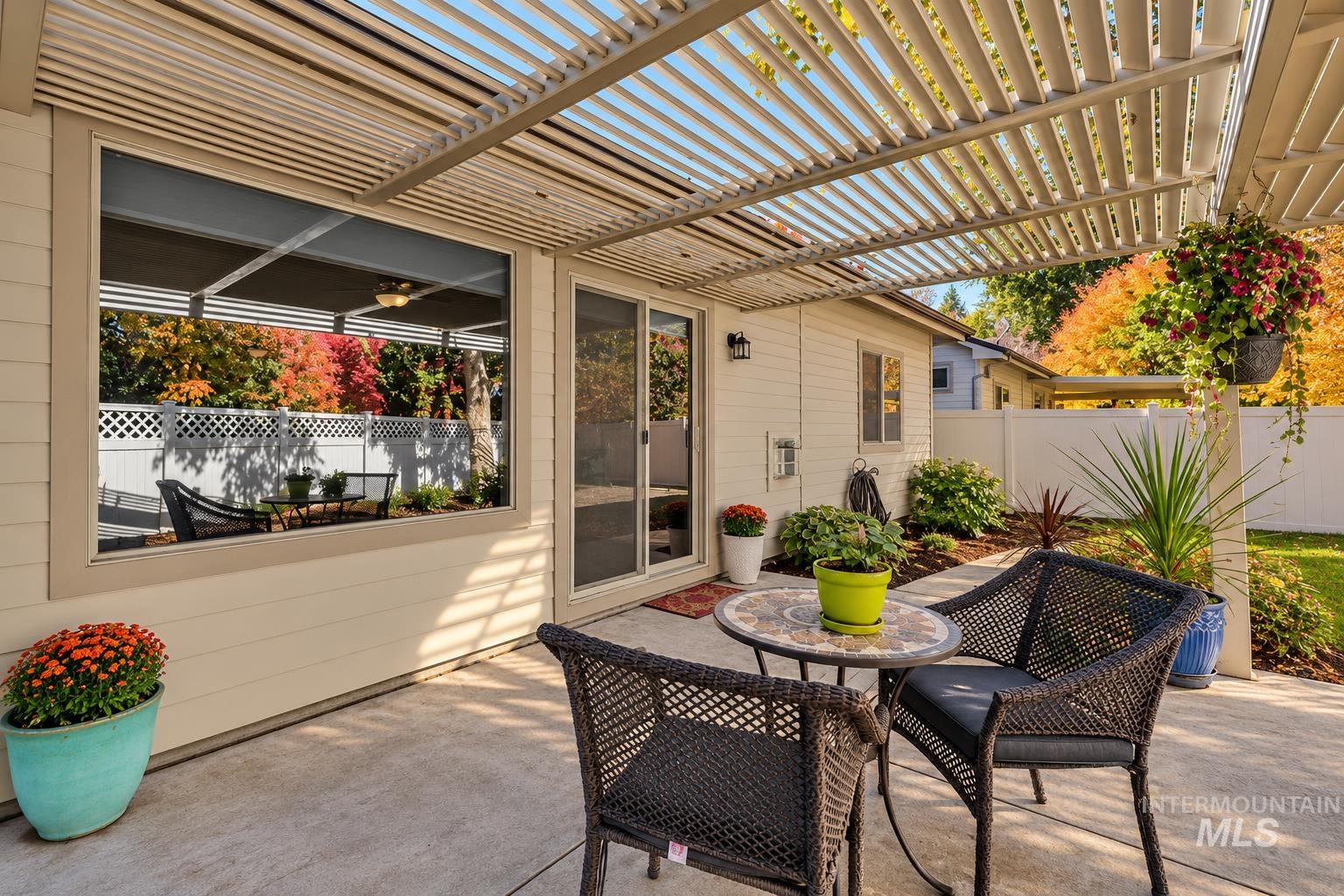 2484 E Summer Dawn Property Photo 21