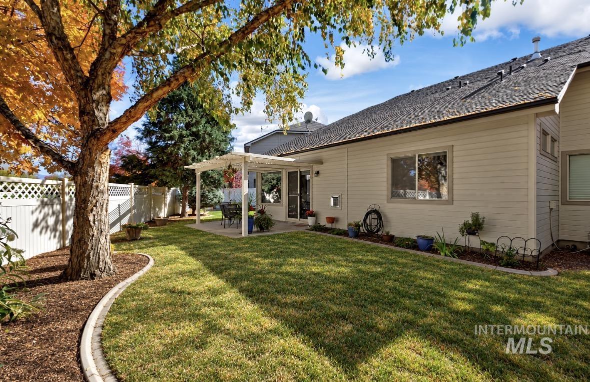 2484 E Summer Dawn Property Photo 22