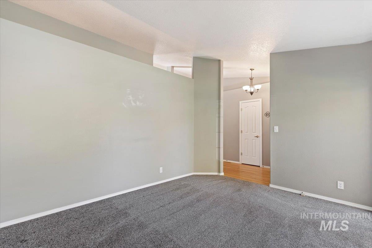 12493 W Driftwood Dr Property Photo 7