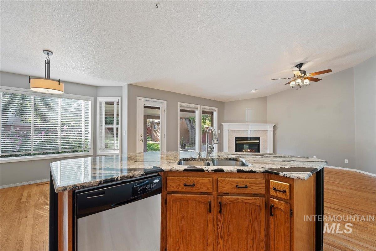 12493 W Driftwood Dr Property Photo 15