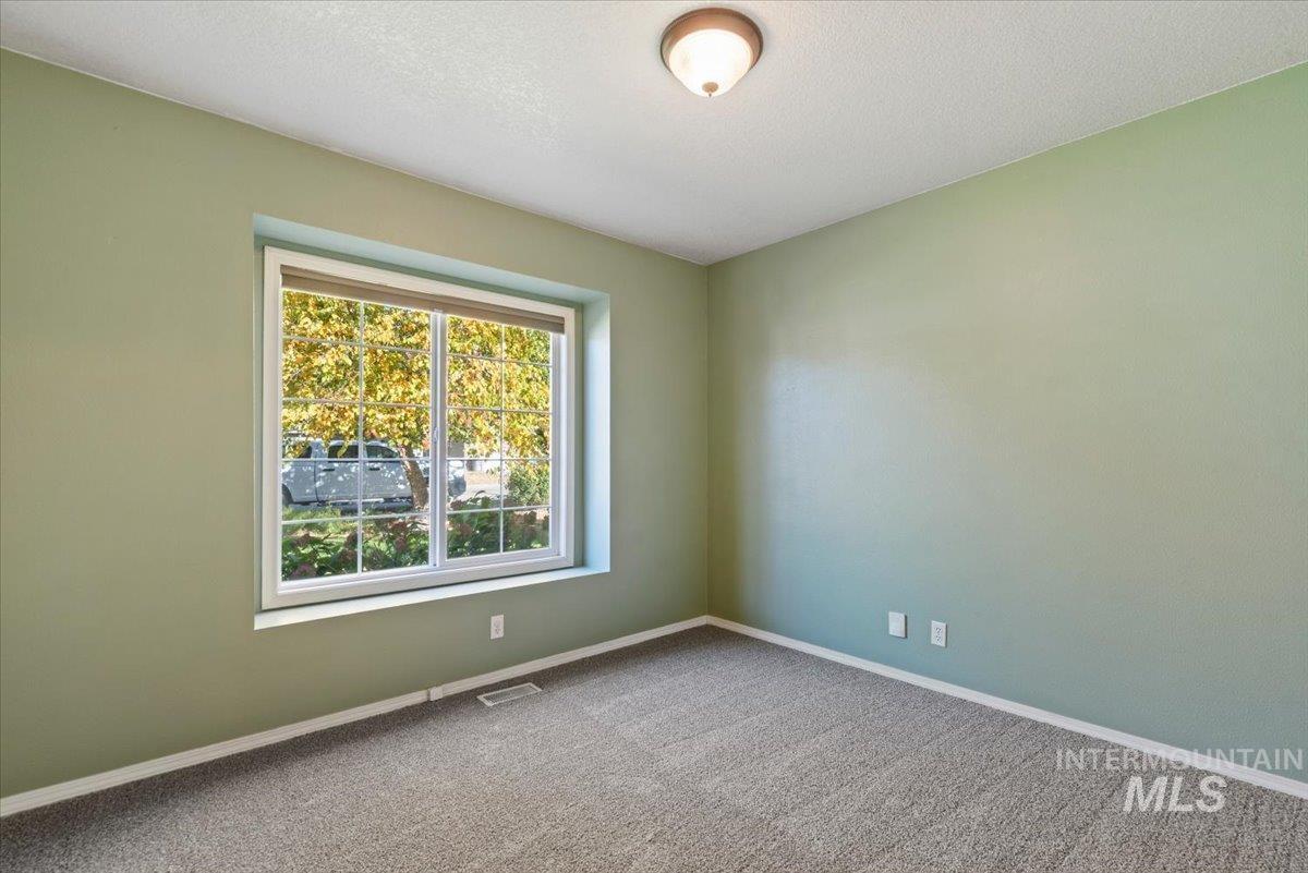 12493 W Driftwood Dr Property Photo 20
