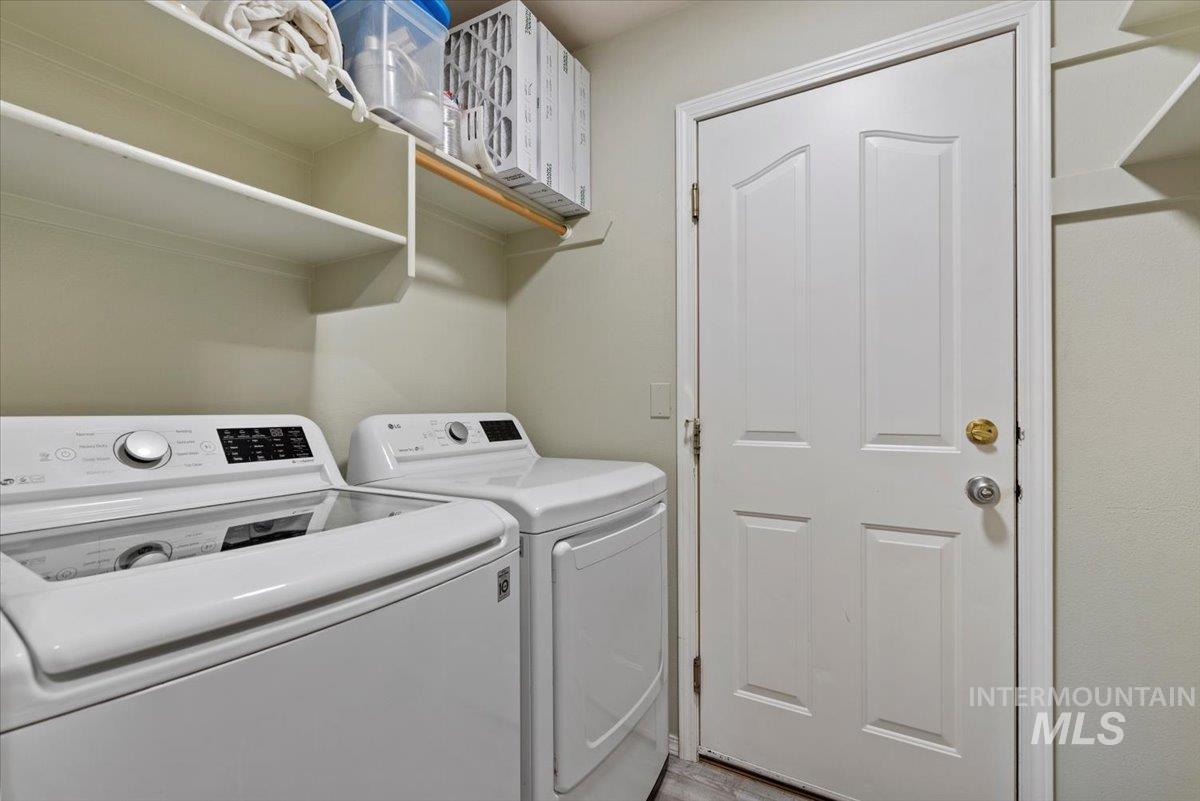 12493 W Driftwood Dr Property Photo 27
