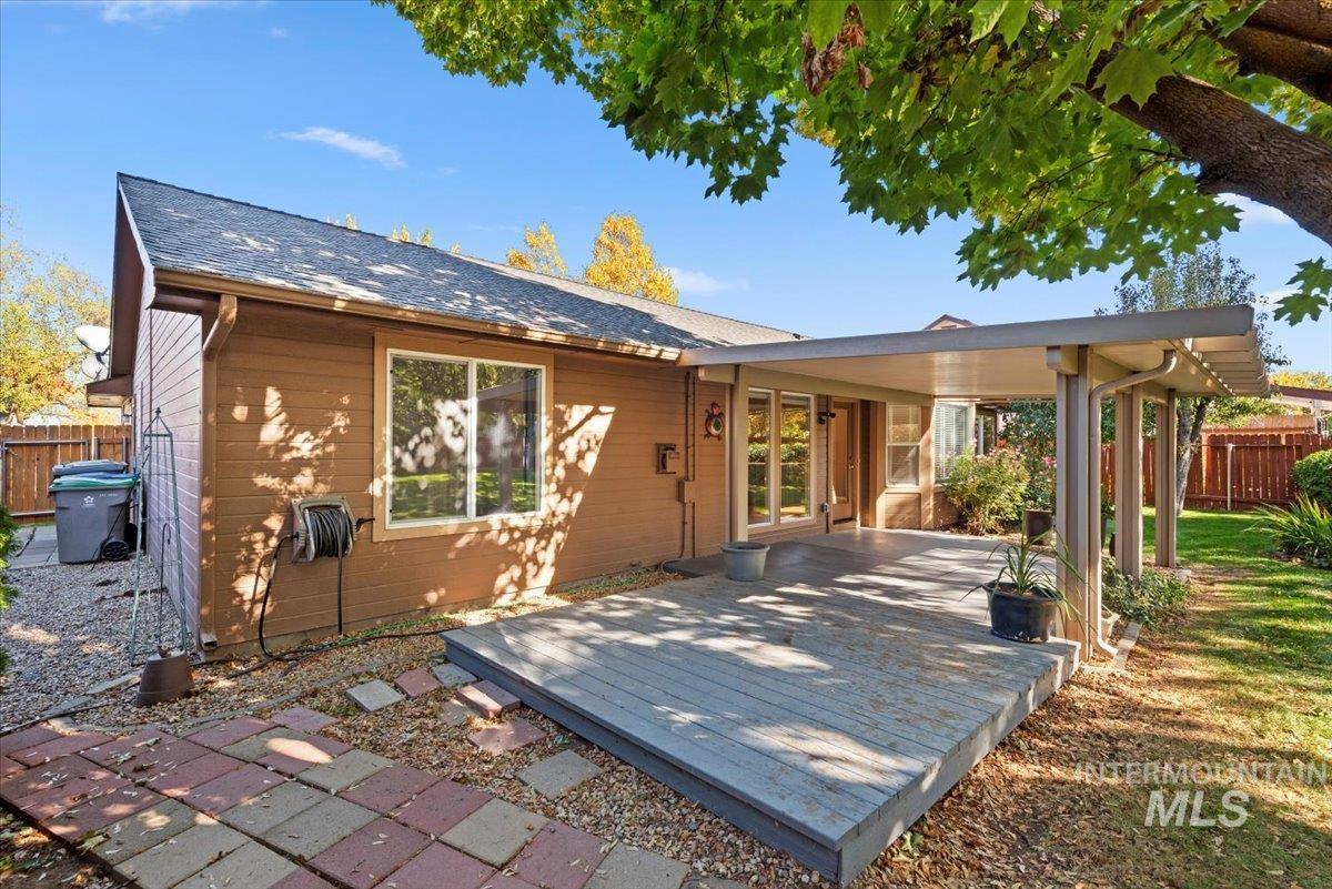 12493 W Driftwood Dr Property Photo 29