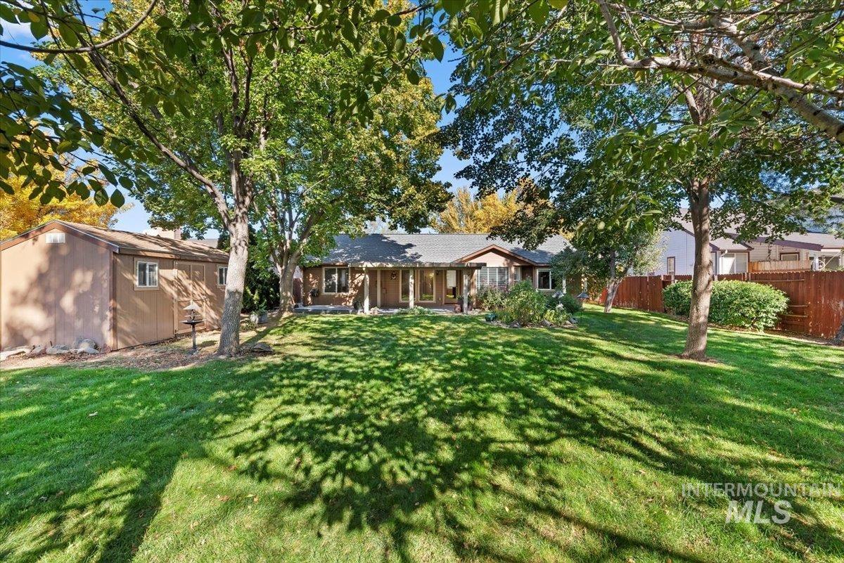 12493 W Driftwood Dr Property Photo 34