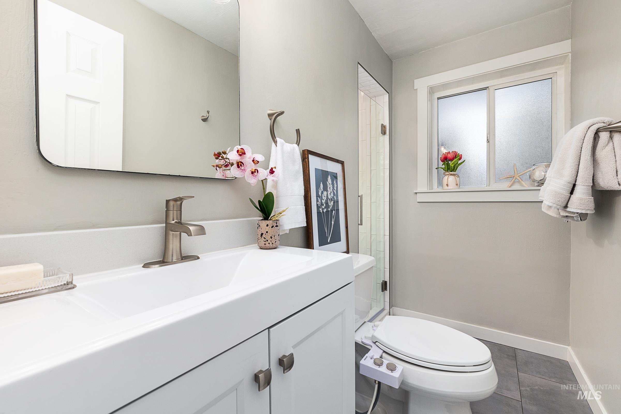 4021 N Milwaukee Street Property Photo 19