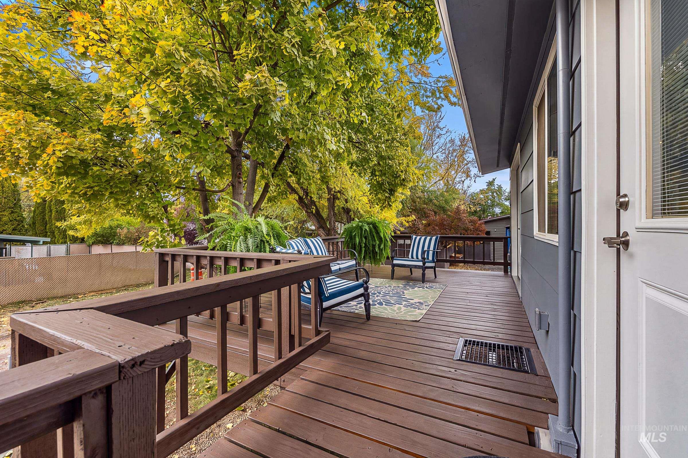 4021 N Milwaukee Street Property Photo 27