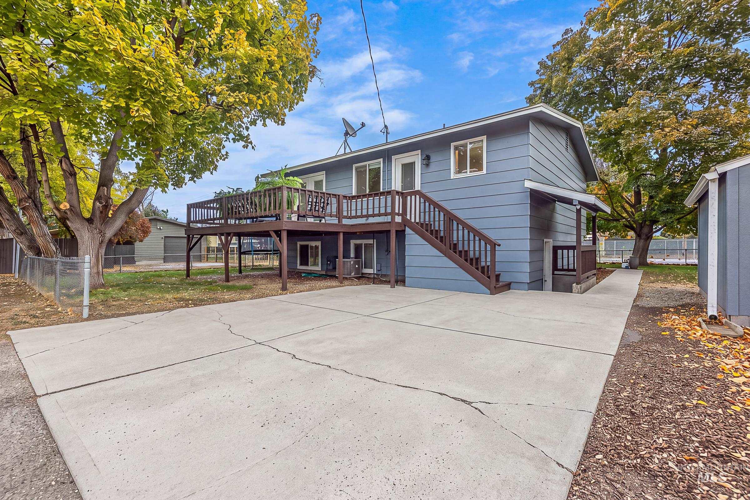 4021 N Milwaukee Street Property Photo 29