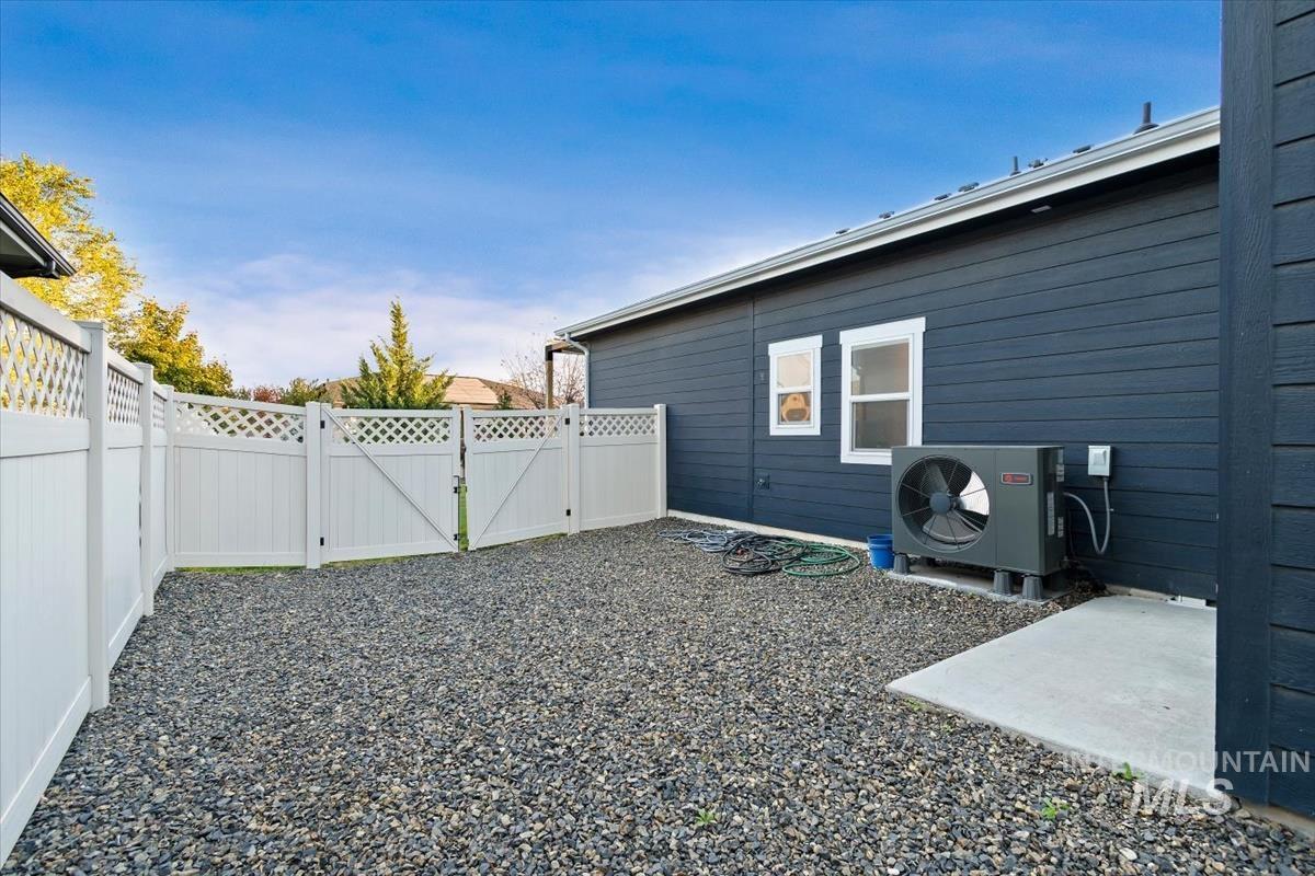 3840 W Riva Capri St. Property Photo 42